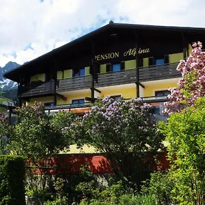 Cafe Alpina Casa de hóspedes
